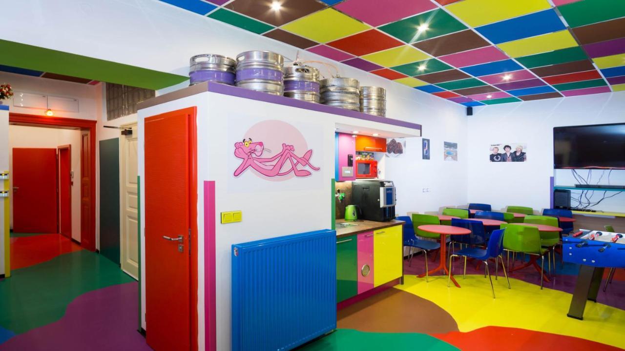 Apartment Colours - Your 7 Colour Experience In Centre Of Prague — Photos 2